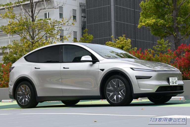 テスラ、日本市場狙い撃ちの「モデルY L」発売。127万円の補助金で“3列シートBEV”がグッと身近に