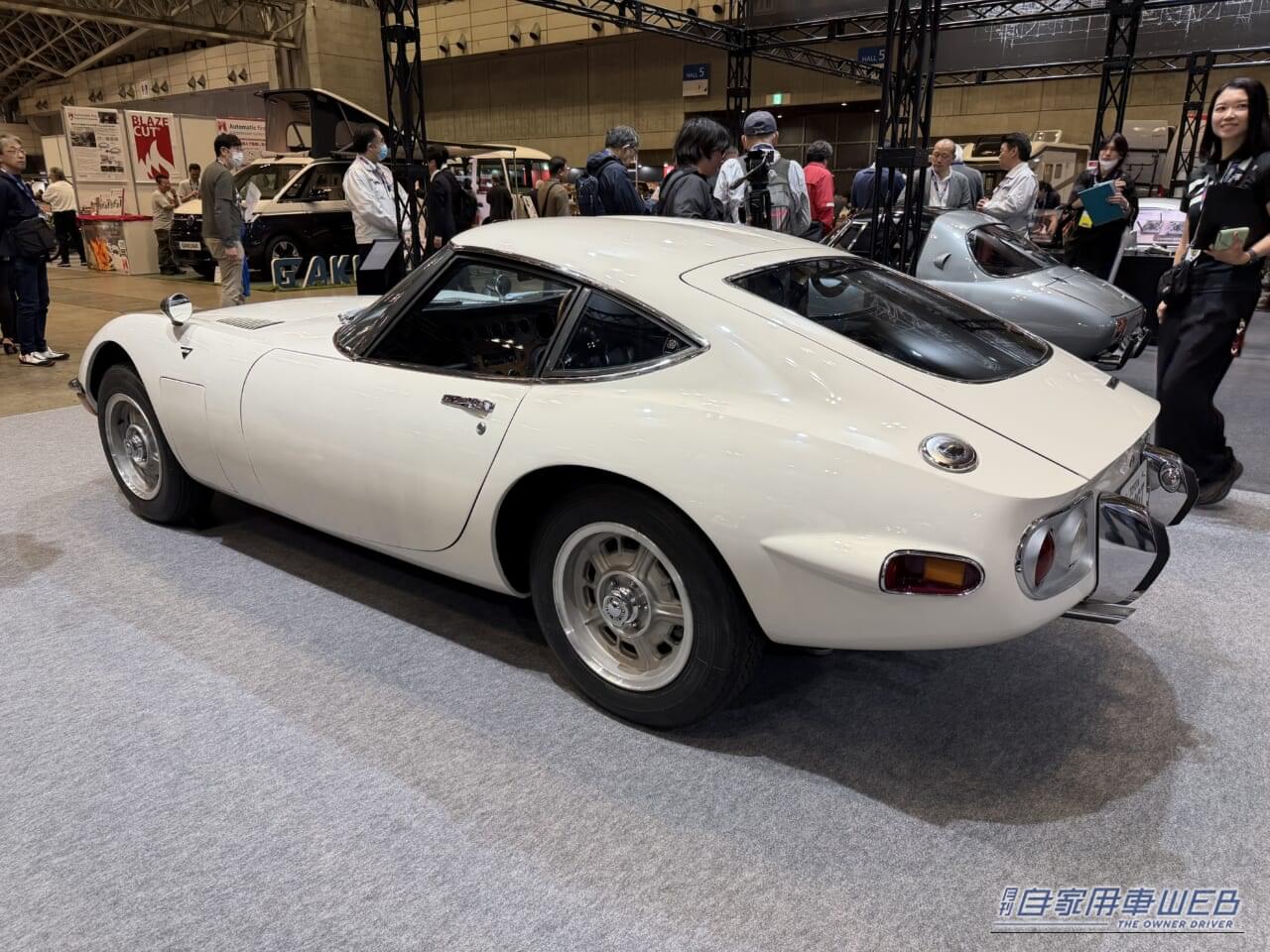 |【オートモビルカウンシル2026】トヨタが繋いできた「スポーツカーの遺伝子」を披露【2000GT/スポーツ800/パブリカスポーツを展示】