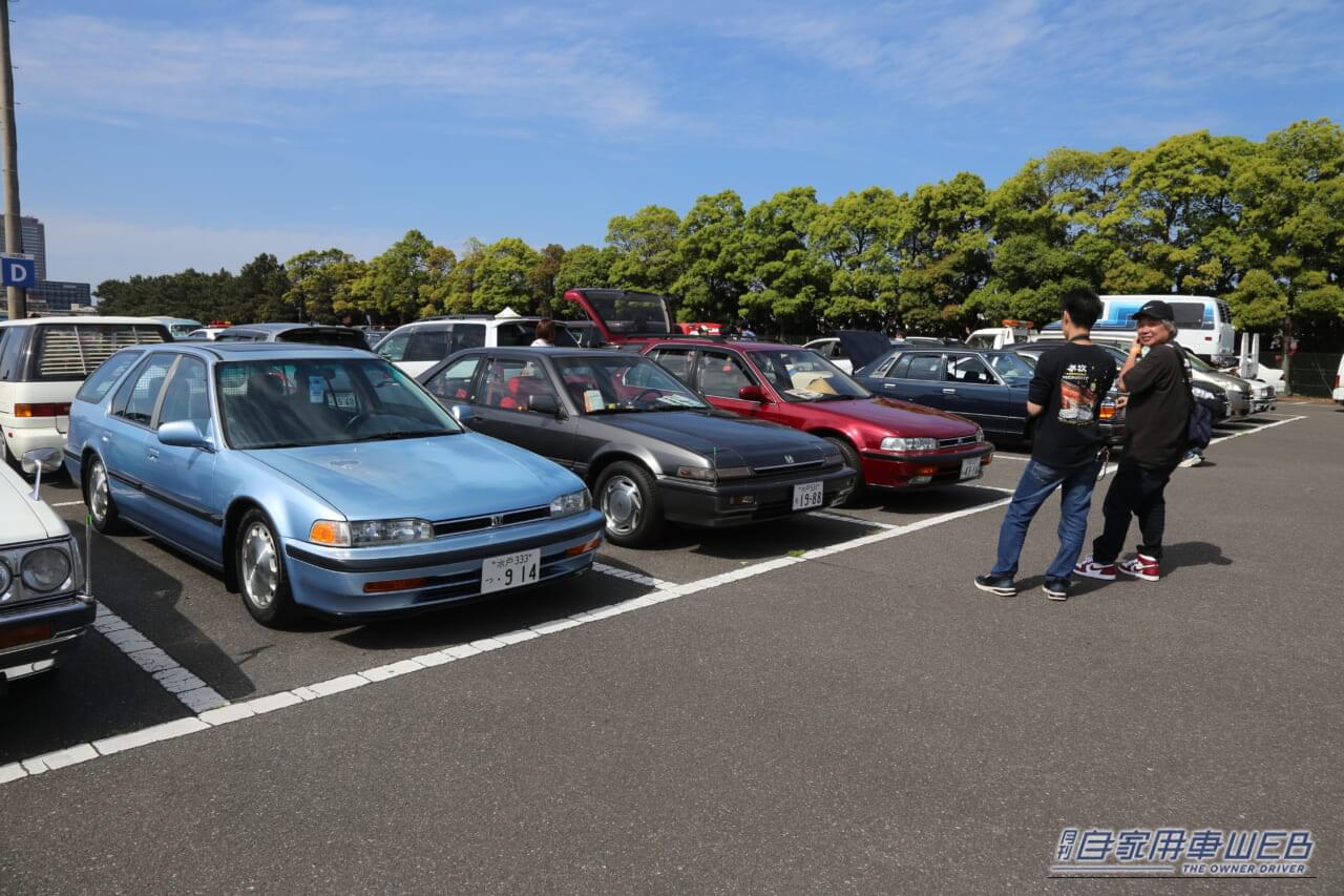 ｜変態グルマ480台の衝撃！「普通じゃない車」が主役の「高速有鉛フェスティバル2026」レポ。救急車から電動モトコンポまで大集結！