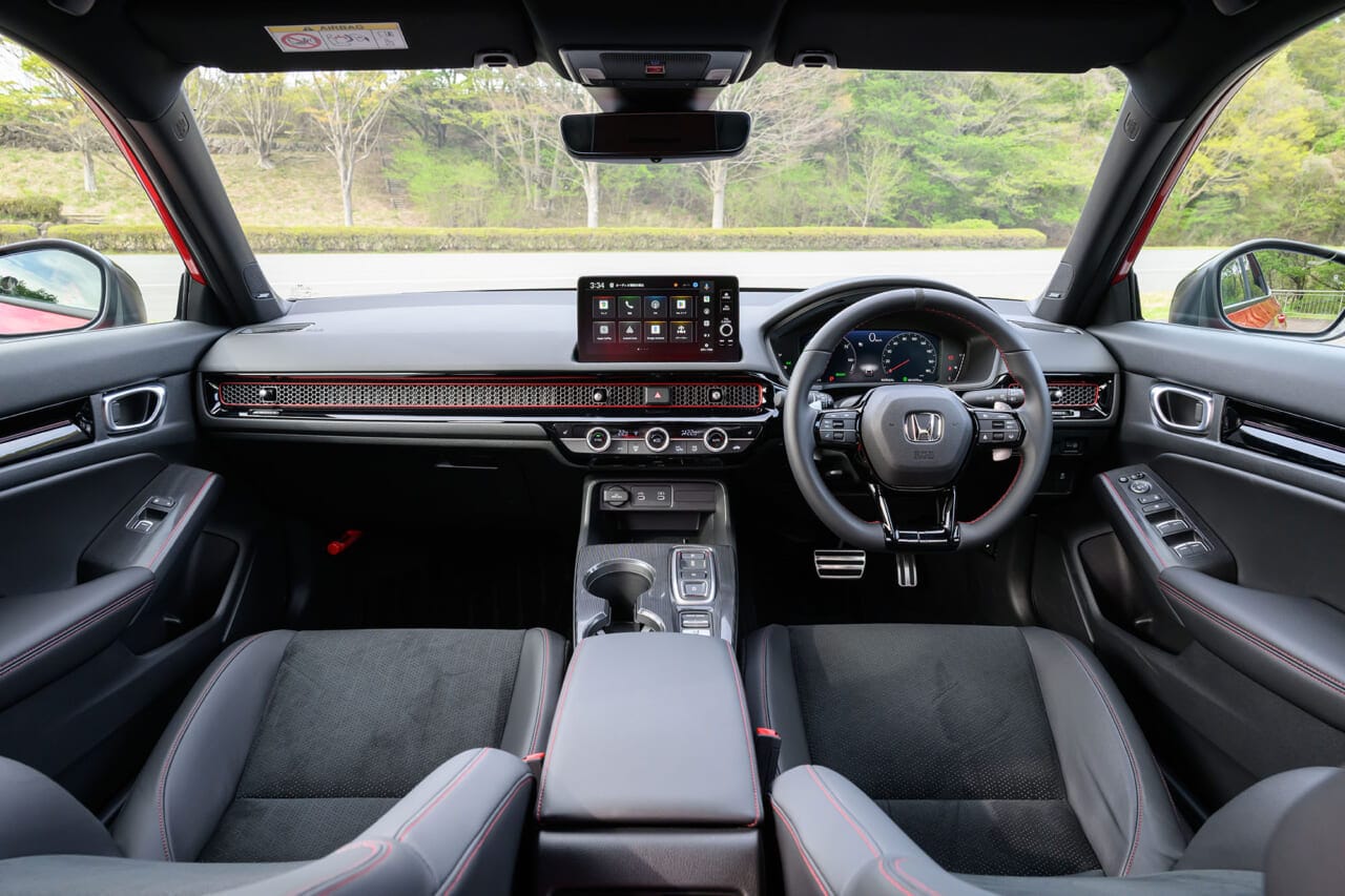 シビック e:HEV RS｜プレリュードの技術を継承したスポーツシビック誕生。6月発売、先行受注をスタート【シビック e:HEV RS】