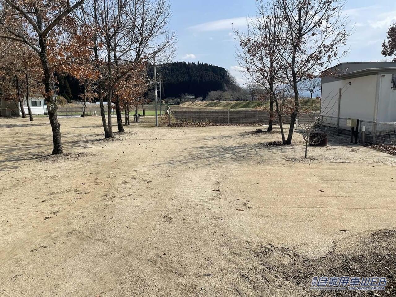 火の国ドッグランオートキャンプ場 RVパーク|【車中泊旅行におススメ! RVパーク最新情報】「阿蘇五岳の山々を眺めながら、愛犬と一緒に贅沢な時間を過ごすことができるRVパーク」 ~熊本県阿蘇市/火の国ドッグランオートキャンプ場 RVパーク~