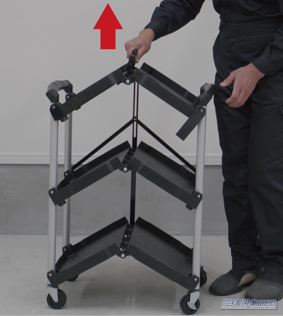 クラフトワークス クラフトワゴン（ファンスタンダード）の折り畳み方解説画像｜「この発想はなかった…」とんでもない格納性！クルマの空いたスペースにもスッポリ積載。一度使うと手放せない、超便利アイテムを紹介！［クラフトワゴン］