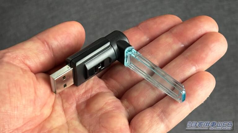 「使わないなんてもったいない…」見落としがちな車内装備活用術。「コレめっちゃいいわ…」カー用品で見つけたグッズを購入。実際にクルマに装着！