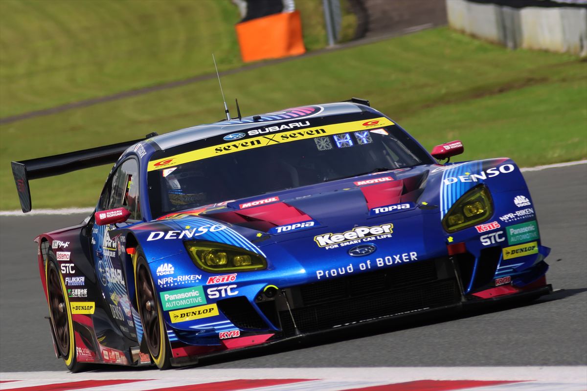 序盤をリードした61号車 SUBARU BRZ R＆D SPORT｜【SUPER GT 第2戦 富士 GT300】トップが目まぐるしく入れ替わる3時間の長丁場を制したのはリアライズ日産メカニックチャレンジ GT-R
