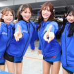 ポールポジションを喜ぶSUBARUのレースアンバサダー