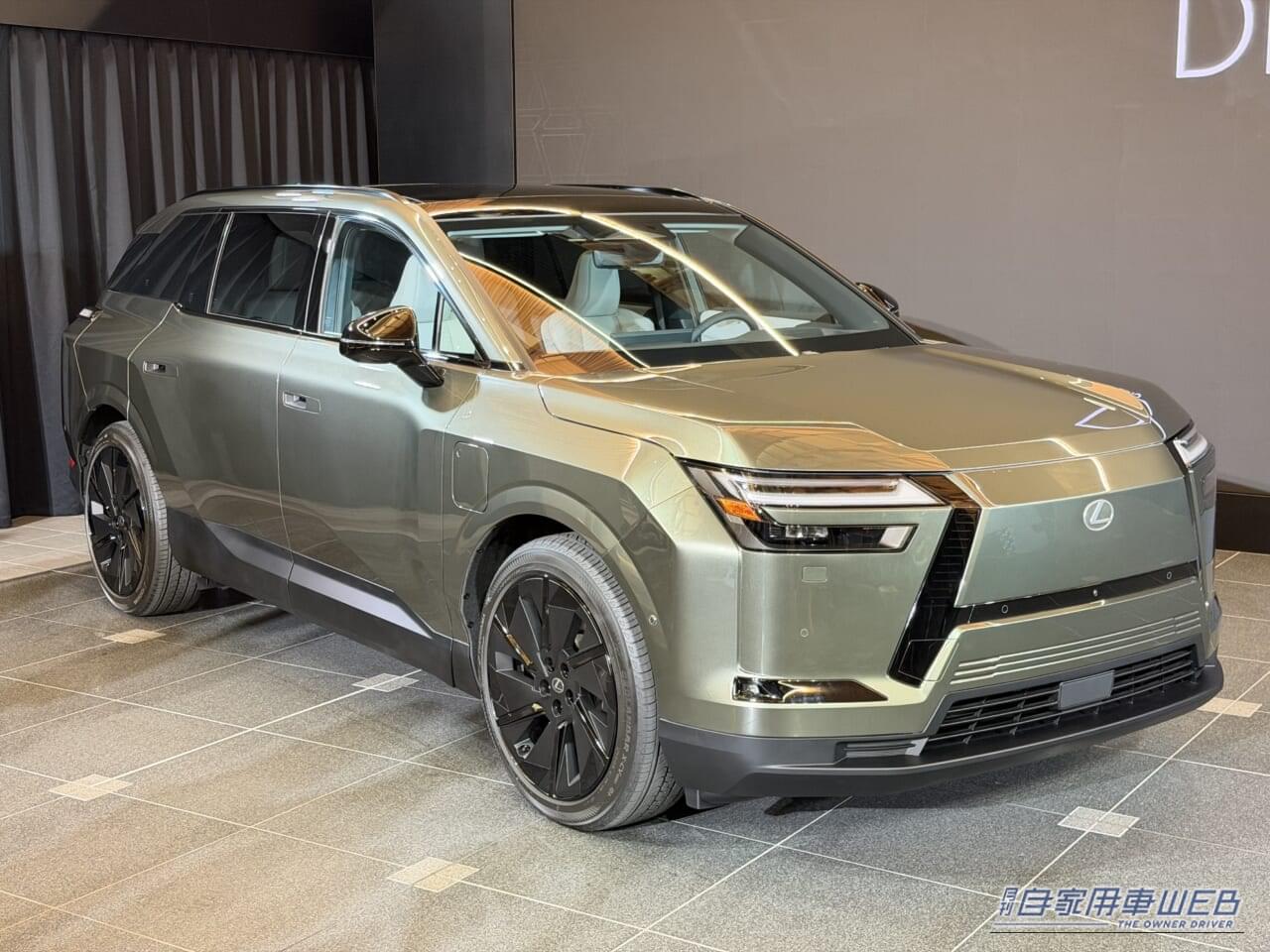 レクサス、新型「TZ」を世界初公開。ブランド初の3列シートe-SUVは、2026年冬に日本発売を予定