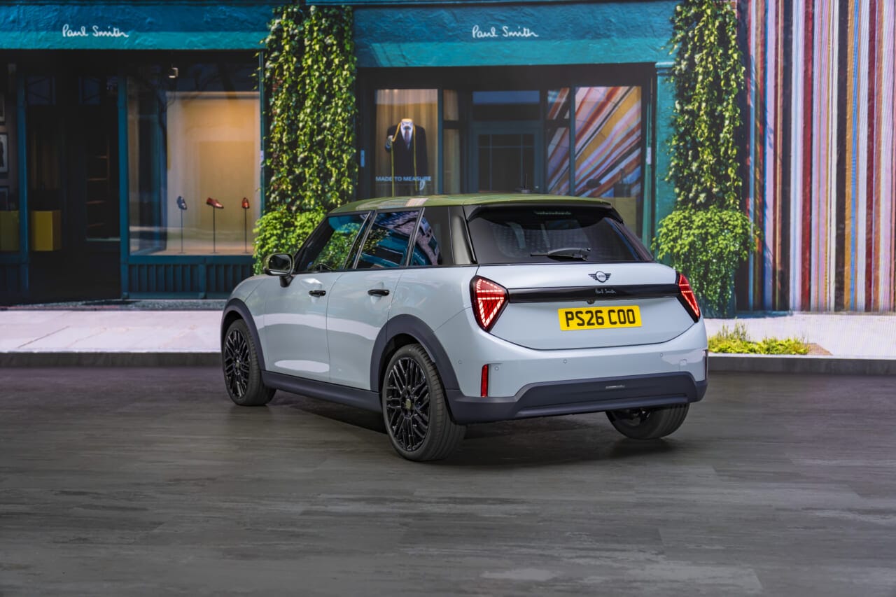 |伝統の「ポールスミス」が復活!MINI ポール・スミス・エディションの予約開始【価格は465万円から】