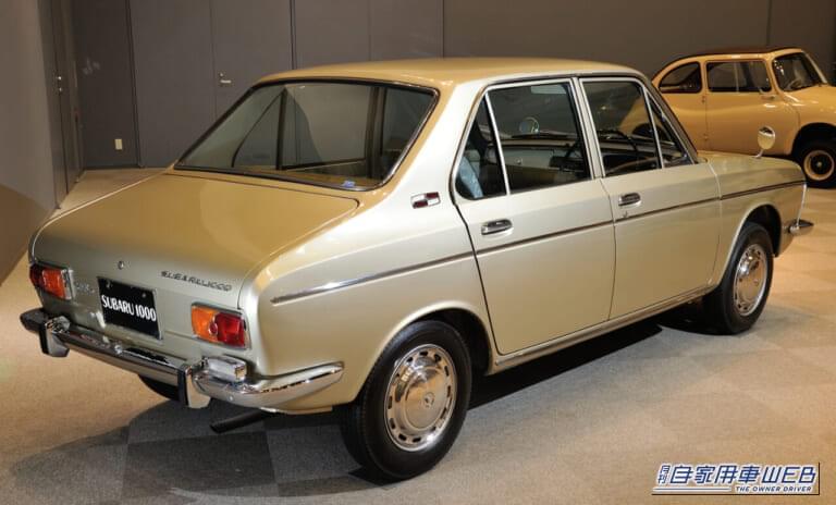 1966年式 subaru スバル 1000 4ドアスタンダード|「やっぱスバルってスゴい…」60年前に発売した小型車。あまりの先進性に海外有名メーカーが技術を参考に…。しかし庶民には理解されず販売不振となった名車を紹介