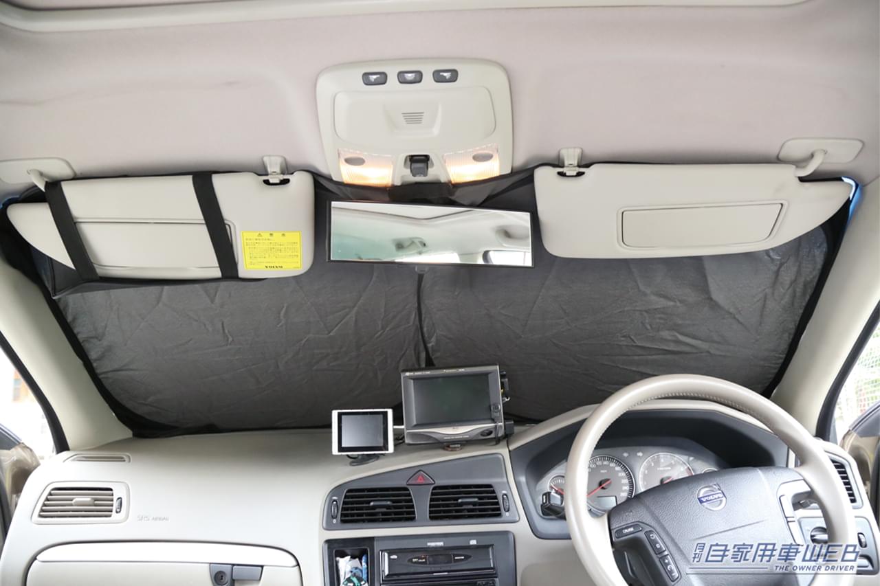 |「コレはかしこいわ…」灼熱の車内を素早く換気する方法。実際に試してみた結果がスゴかった!