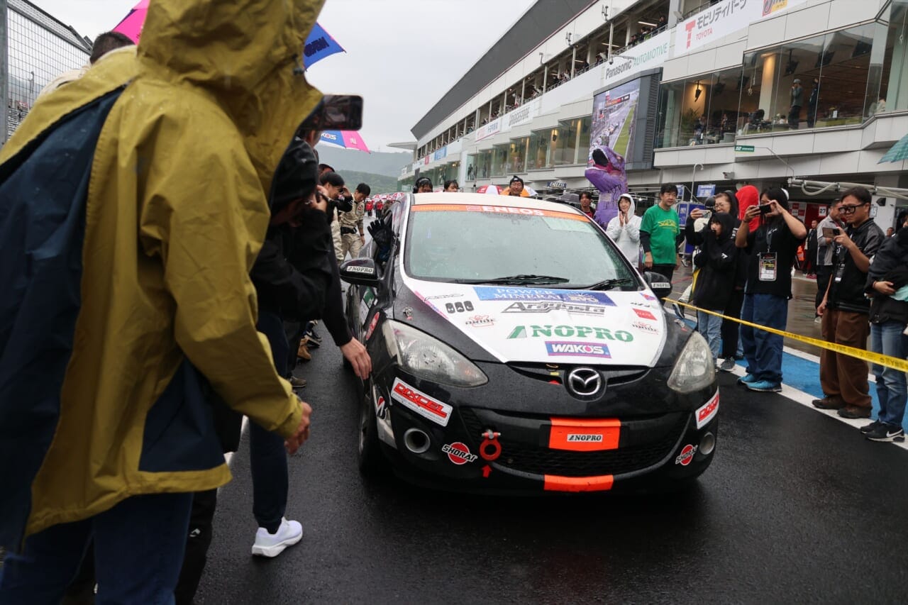3位となったDXLアラゴスタNOPRO☆DEMIO｜【富士24時間レース2026】最小排気量ST-5Fクラスに見る、スーパー耐久のチェッカー至上主義が生んだ不屈の精神