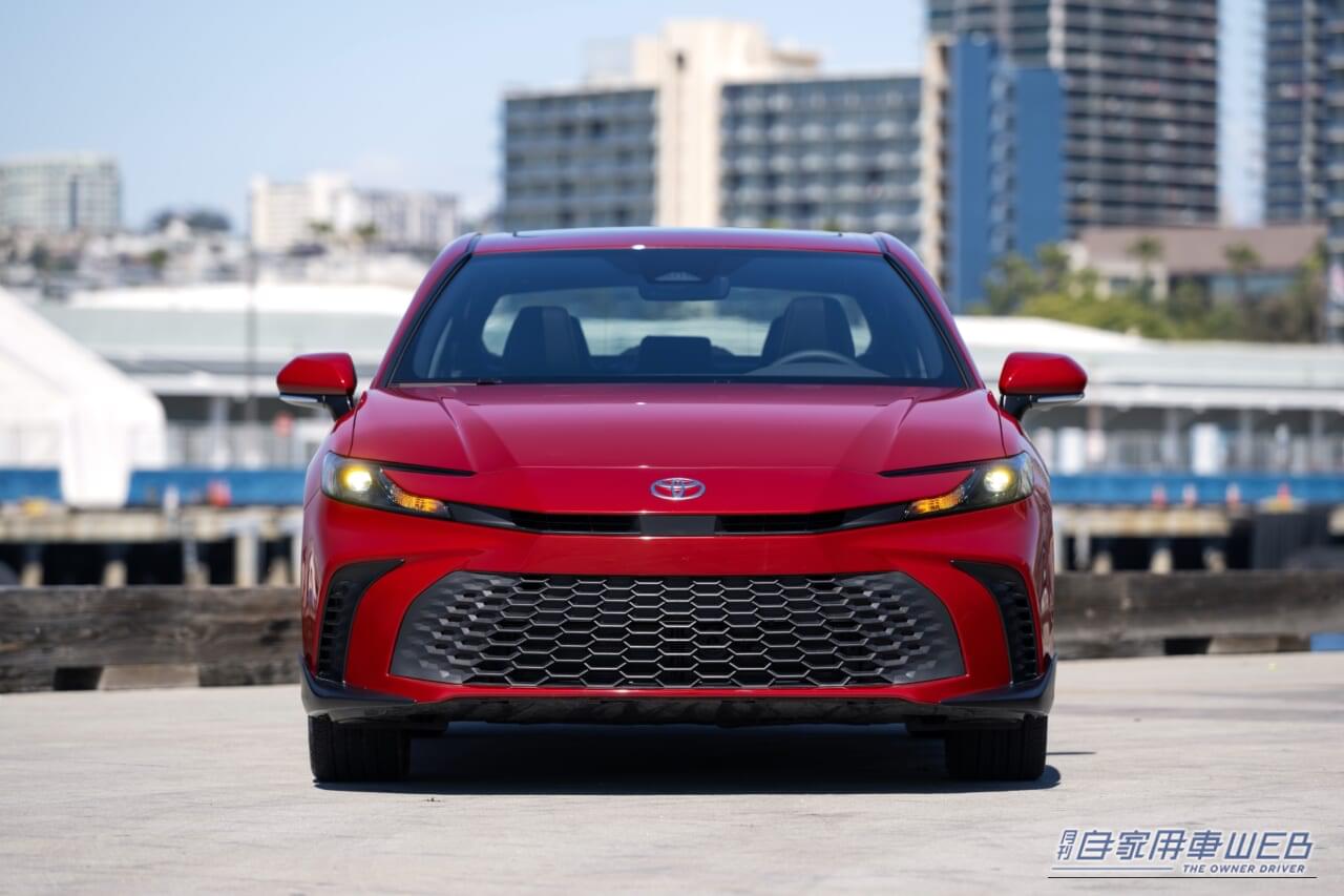 |北米生産のトヨタ「カムリ」が右ハンドル仕様で今秋に日本導入へ! 目標は年間1万台