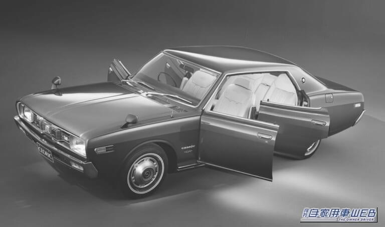 日産 3代目 セドリック 230系 4ドア ハードトップ|「今のクルマには絶対にないデザイン」驚くほど窓が広い、55年前の国産高級車。日産の歴史に輝く足跡を残した名車を紹介
