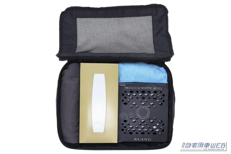 カーメイト CX531K ジムニー専用 助手席下収納バッグ メッシュ生地｜「ココ、活用しないのはもったいない…」デッドスペースにスッポリとハマる！ 愛車をさりげなくバージョンアップ！ 目立たないのが嬉しい［カーメイト CX531K］