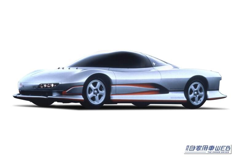 1989年 東京モーターショー コンセプトカー HSR-Ⅱ|「コーナリングは苦手…」直線番長と揶揄された、35年前の三菱自動車のハイパフォーマンスカー。特徴的なボンネットの膨らみは、実は苦肉の策だった…。