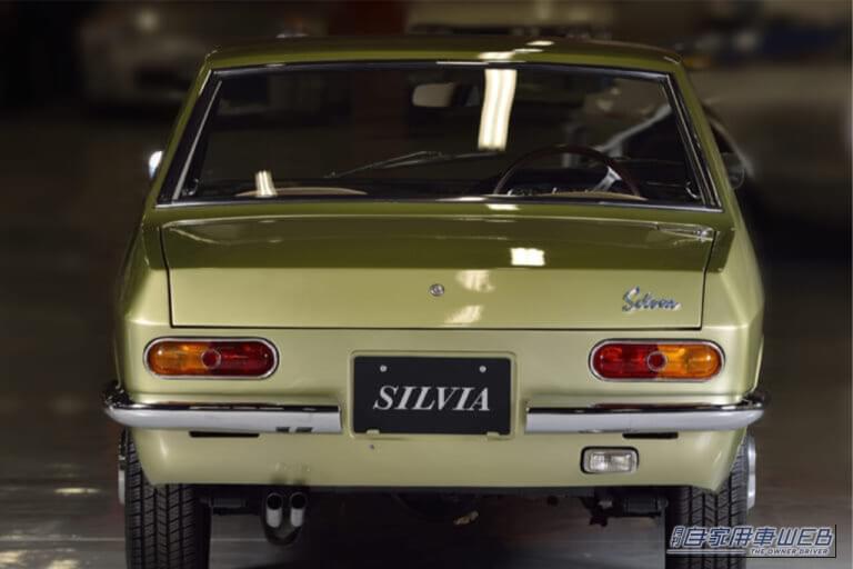 日産 初代シルビア CSP311型 リアビュー|「ウソだろ…これが60年前の日本車?」美しすぎるデザインが大きな反響。しかし海外ではパクリ扱い。確かに「似てる」けど…。芸術品とまで評された日産の名車