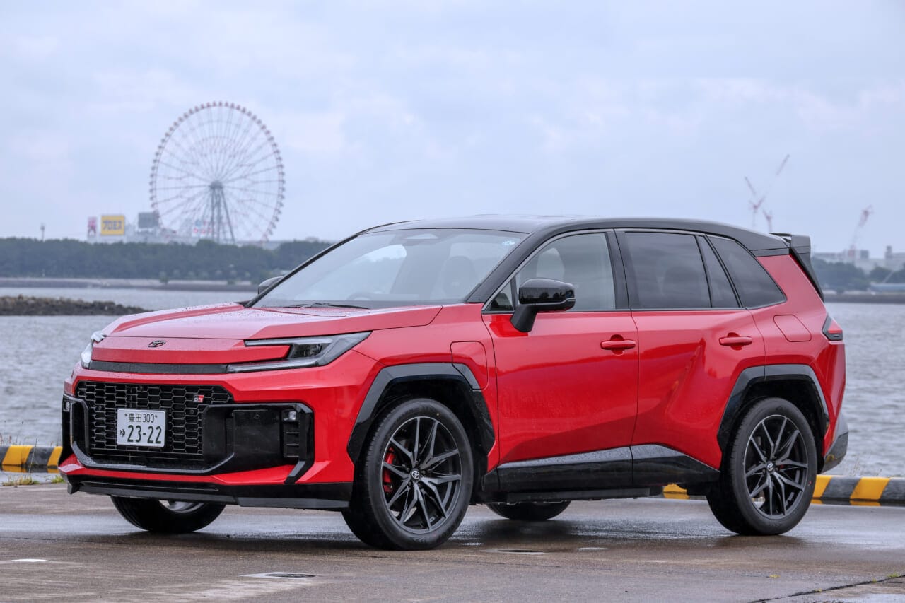 GRスポーツ｜トヨタ RAV4(2025/12-)の最新値引き＆納期情報〈いま新車で買えるクルマカタログ〉トヨタの次世代を先取りした最新ミドルSUV