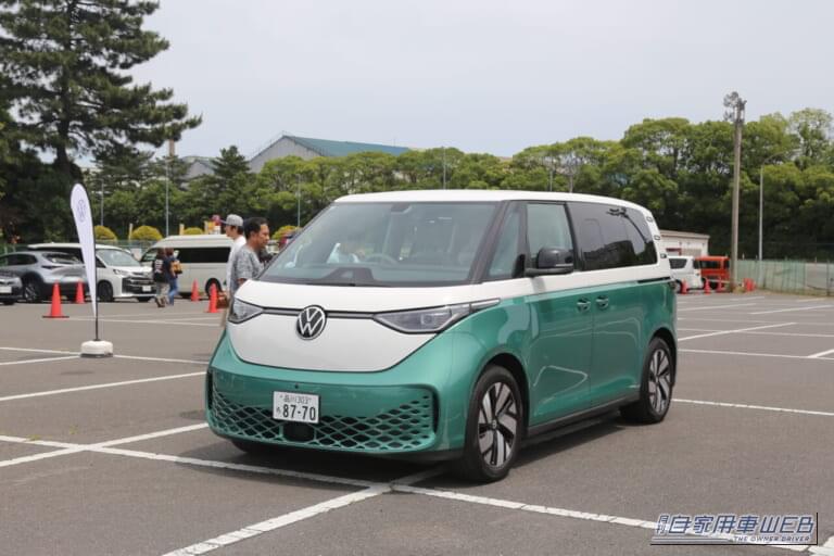 ストリートVWsジャンボリー会場 ID.Buzz｜空冷VWの祭典「ストリートVWsジャンボリー」会場で見つけた注目車たち。タイプ1、タイプ2、カルマンギア…。それぞれのスタイルで魅せる奥深き世界