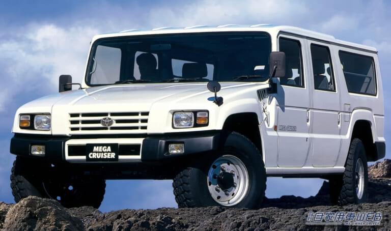 メガクルーザー｜トヨタ最強を謳った「オフロードのスーパーカー」 軍用車から生まれた“和製ハマー”とは!?