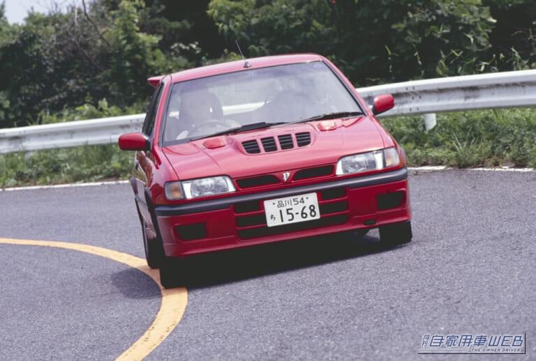 パルサーGTi-R 走り｜「勝つことを宿命として生まれたモンスターコンパクト」 圧倒的な加速力とは裏腹に、極端な“フロントヘビー”と“どアンダー”なハンドリングで直線番長とまで揶揄された悲運の『GTi-R』
