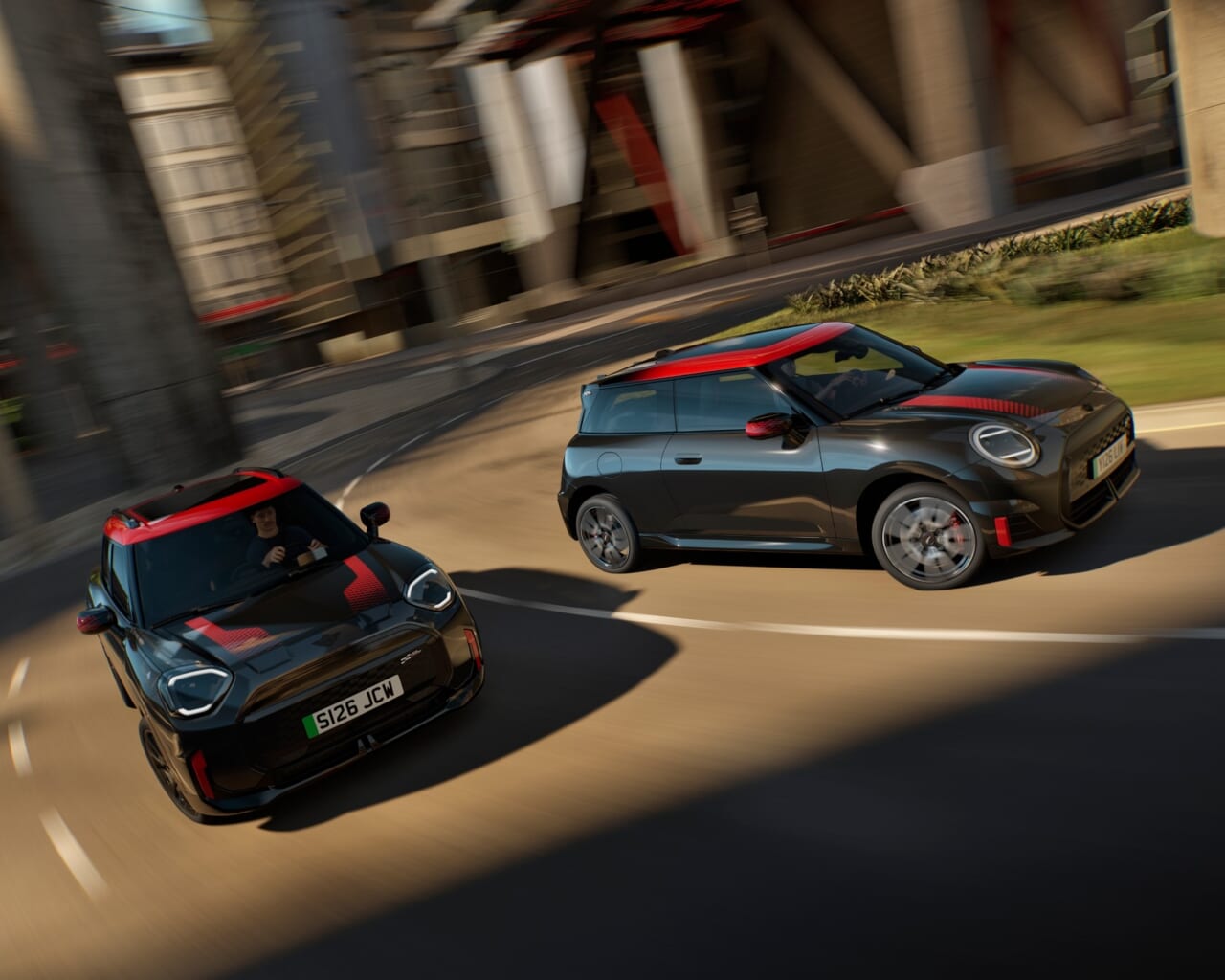 日本未発売の限定MINI上陸。JCWのEVモデル「トラックエディション」価格は640万円から