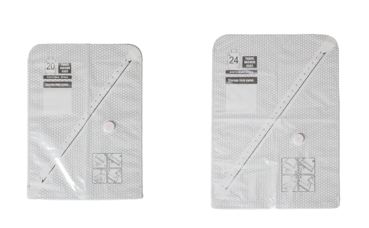 COMPASS+ コンパスプラス トラベルエアポンプ バッテリーレス 衣類圧縮袋｜「小さいのにめちゃくちゃパワフル」常識を覆すギアが一般販売開始！夏のレジャーやドライブ、旅行でも大活躍！ バッテリーレスの超小型ガジェットを紹介