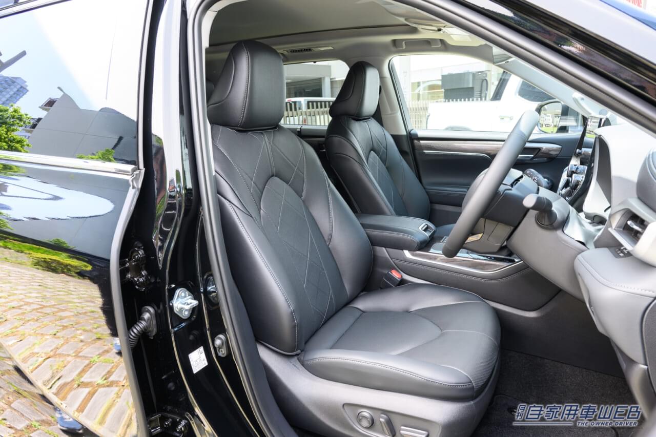 |【今後の試金石】レアな海外希少モデルは日本で売れる? 注目の3列SUV「ハイランダー」が全国販売を開始