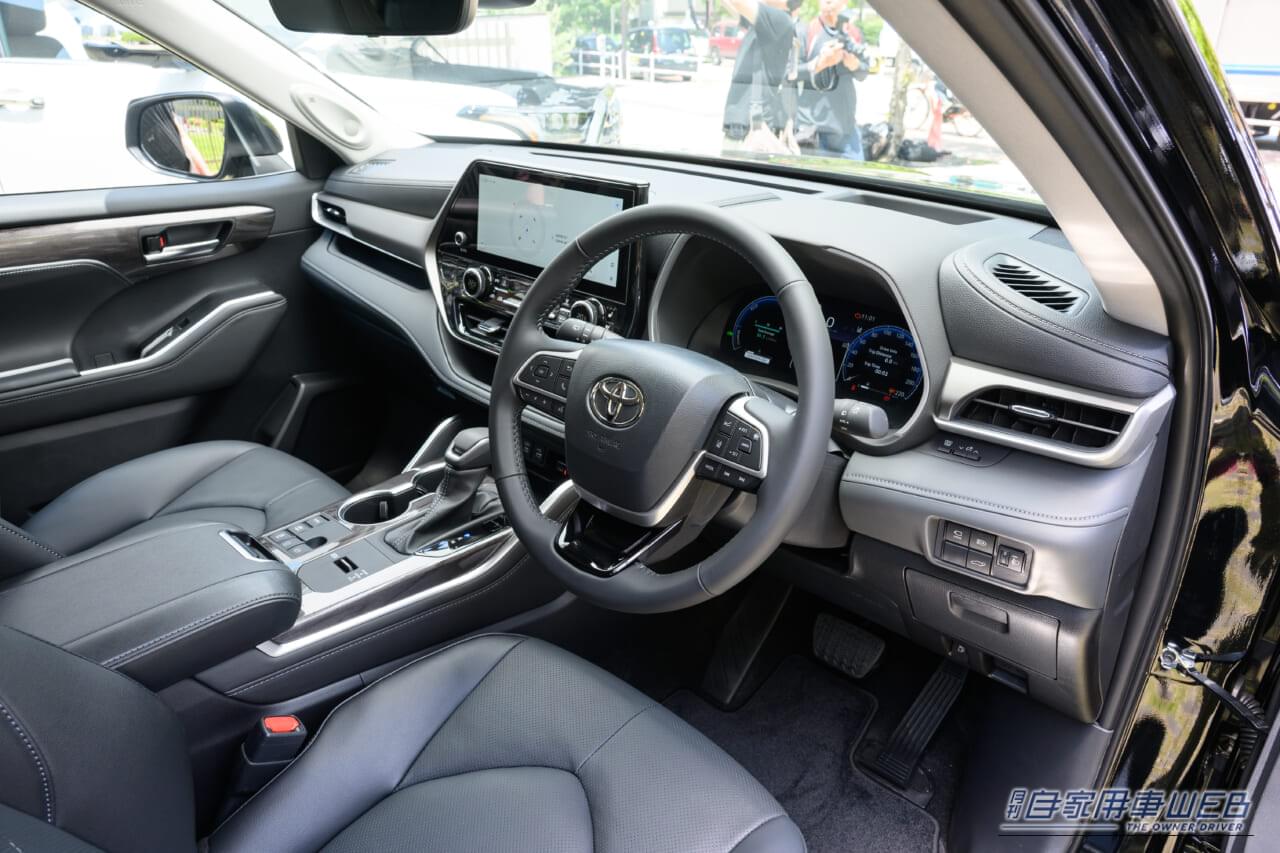 |【今後の試金石】レアな海外希少モデルは日本で売れる? 注目の3列SUV「ハイランダー」が全国販売を開始