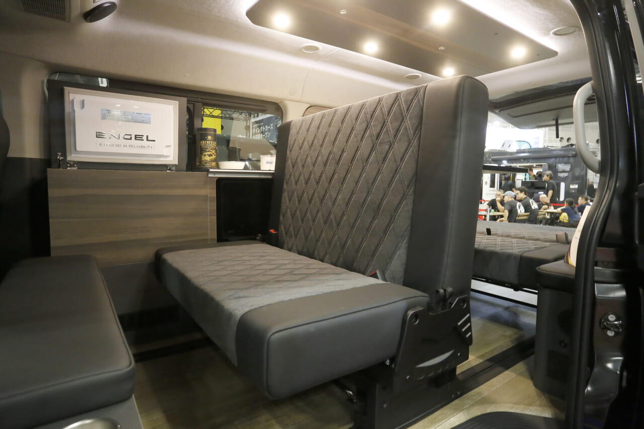 ｜世界的エアロ屋「WALD」がハイエースを本気イジり！ 武骨エアロなのに車内はホテルのようなギャップが凄い。思わず欲しくなる「限定5台」の実力ぶりをチェックした。