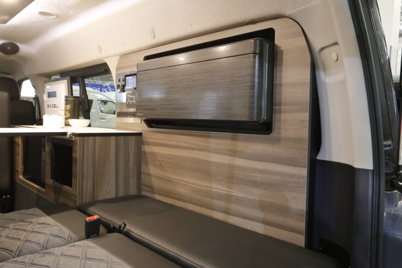 |世界的エアロ屋「WALD」がハイエースを本気イジり! 武骨エアロなのに車内はホテルのようなギャップが凄い。思わず欲しくなる「限定5台」の実力ぶりをチェックした。