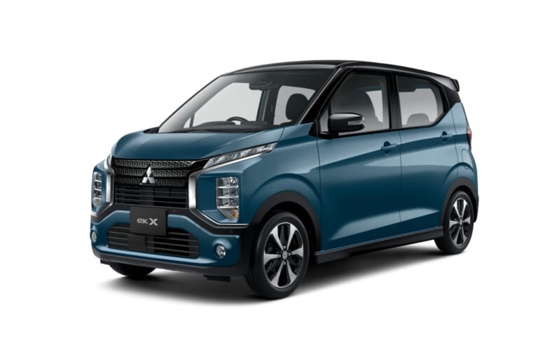 三菱「eKクロス」「eKワゴン」一部改良【後席の安全機能と急速充電ポート装備で利便性を向上】