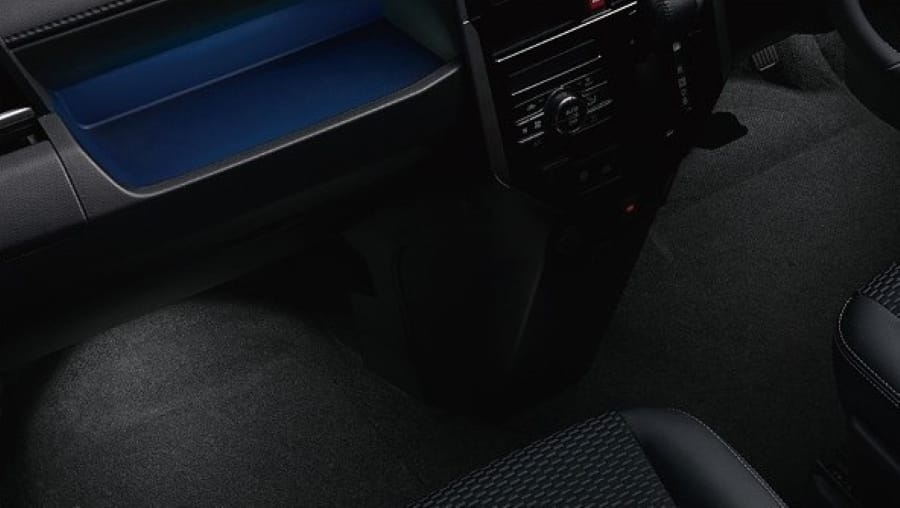 |トヨタ・ルーミーに「アナザースタイルパッケージ」登場!内外装を上質に仕立てる新オプションモデル【一部改良で予防安全機能も大幅強化】