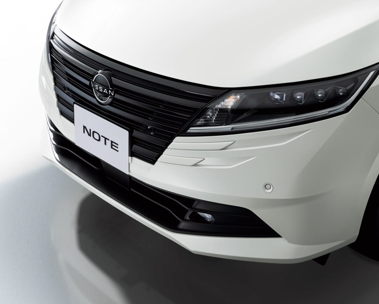 ｜日産「ノート」「ノート オーラ」を一部仕様変更【特別仕様車「ブラックエディション」などを新設定】