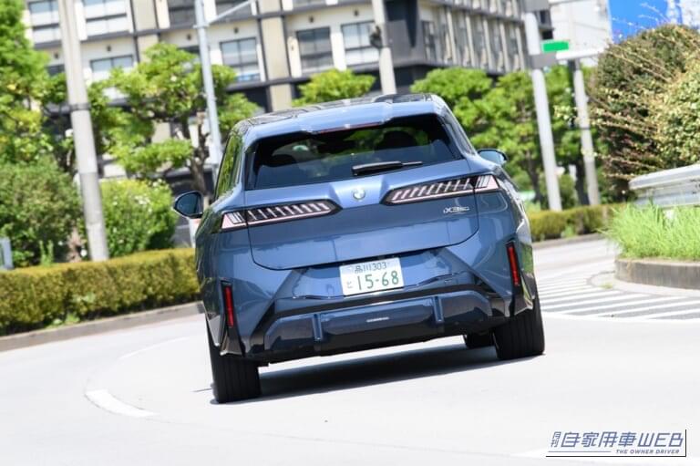 BMW新型「iX3」|【試乗&解説】航続距離は衝撃の最大906km! BMW新型「iX3」は、BEV時代の新たなプレミアムを定義する