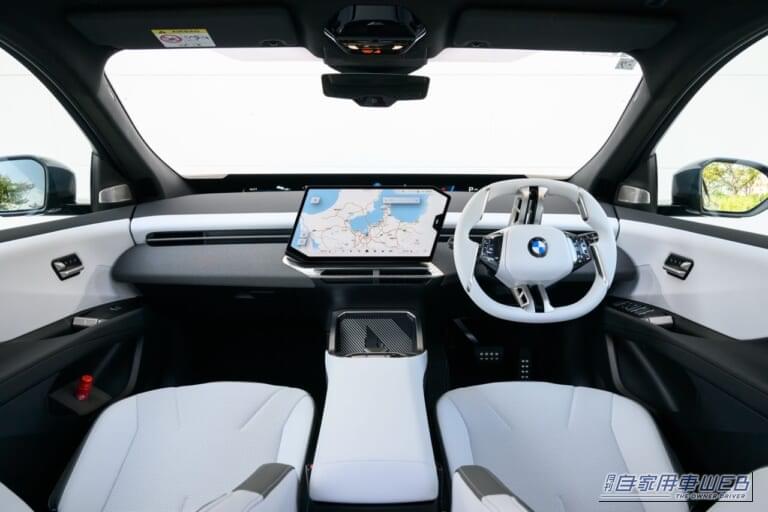  BMW新型「iX3」｜【試乗＆解説】航続距離は衝撃の最大906km！ BMW新型「iX3」は、BEV時代の新たなプレミアムを定義する