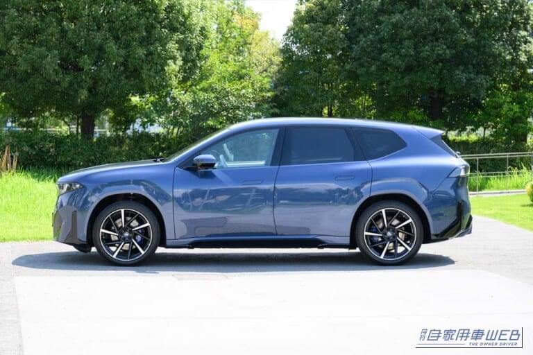 BMW新型「iX3」|【試乗&解説】航続距離は衝撃の最大906km! BMW新型「iX3」は、BEV時代の新たなプレミアムを定義する