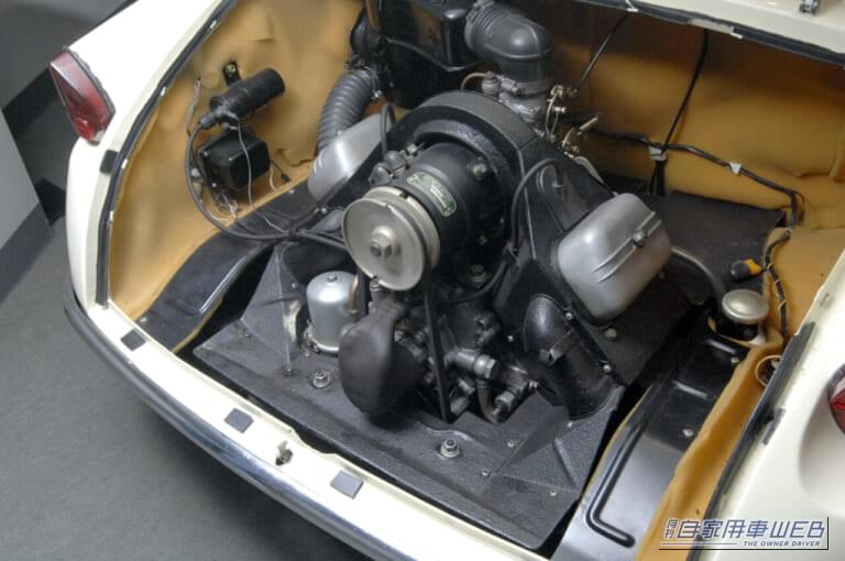 R３６０クーペ エンジン｜「車両重量…なんと395kg！」「車両価格…もっとビックリ、30万円!? 」 しかし、重量や価格だけでなく、詰め込まれた先進技術も“破格”だった【マツダ・R360クーペ】のここがスゴイ