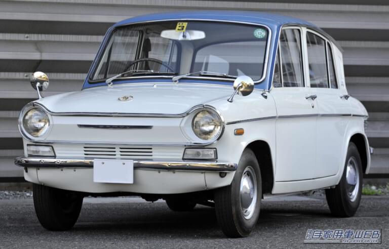 キャロル｜64年前、軽自動車の常識を大きく覆したクルマがあった。「軽自動車であることを我慢しない」「庶民が夢見られる本格的な乗用車」として誕生した【マツダ・キャロル】