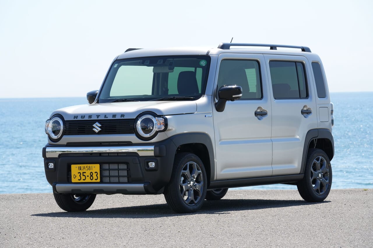 ｜スズキ ハスラー(2020/01-)〈いま新車で買えるクルマカタログ〉【夏の最新改良でデュアルセンサーブレーキII搭載】人気モノが軽の枠を超えた安全快適性能を手に入れた！