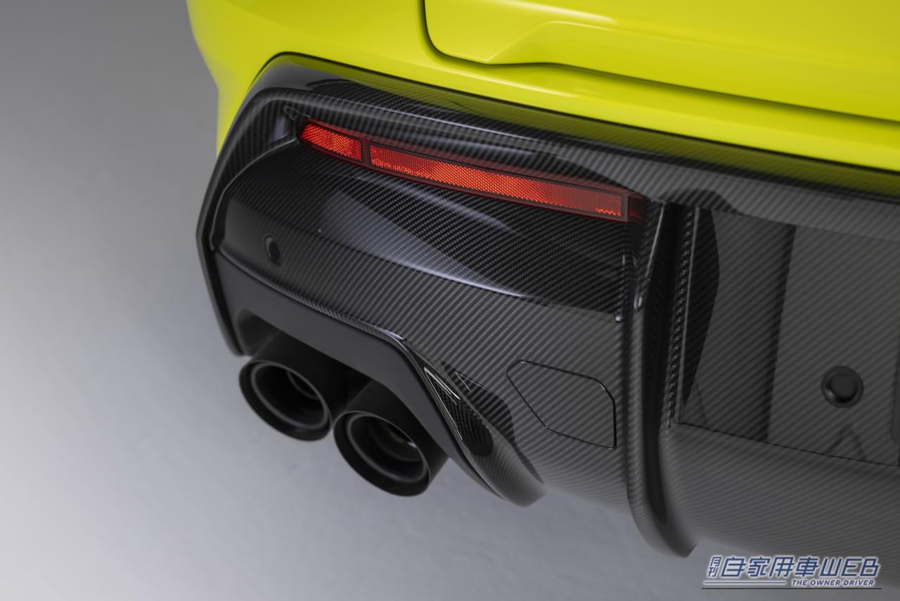 |ヘビー級SUVなのに、パワーウェイトレシオは「3.0」。 史上最強のウルス「ペルフォルマンテ」誕生。飽くなき速さへの執念が解き放つ、812馬力PHEVの全貌
