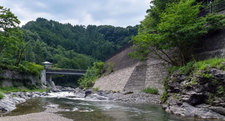 【車中泊旅行におススメ！ RVパーク最新情報】清流「丹生川」沿いにある、透きとおる清流と満点の星空が楽しめる自然体験型RVパーク『和歌山県伊都郡／玉川峡RVパーク』