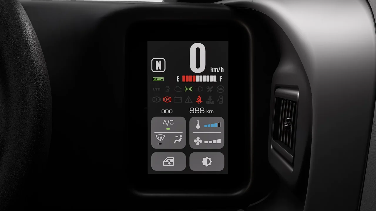 |バイクでもクルマでもない、169万円の三輪EV「Lean3」は最高60km/h! ゴルフバッグも積めるエアコン付き一人乗りEV、オートバックスで受注開始