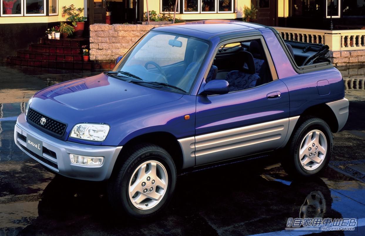 RAV4 J ソフトトップ|「32年前、CMにキムタクを起用して大バズリ!」 “乗用車ベースのSUV”という衝撃的なコンセプトで世界の常識を覆したクルマ【トヨタ・RAV4】
