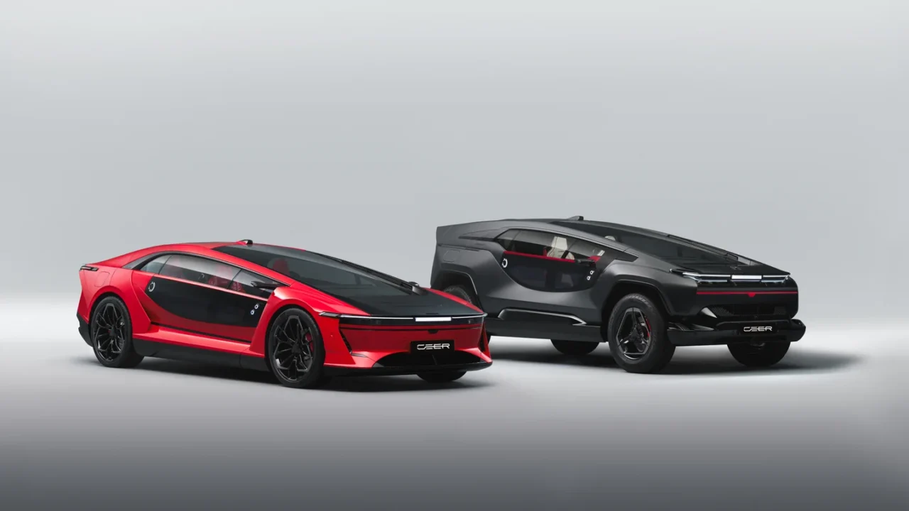 EXOBOT EVセダン(左)とSUV(右)|サウジ発の新型EV「EXOBOT」登場! 1111馬力・1500Nmで0-100km/h加速2.1秒、全長5.26mの超大型セダン