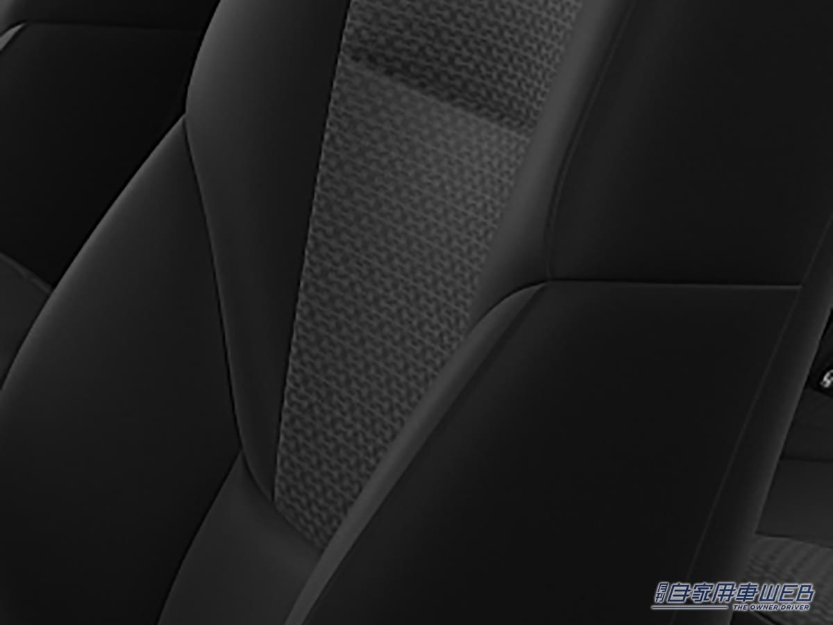 ｜【ついに登場】新型ランクル300一部改良！最新ハイブリッド＆実用ディーゼルが新登場