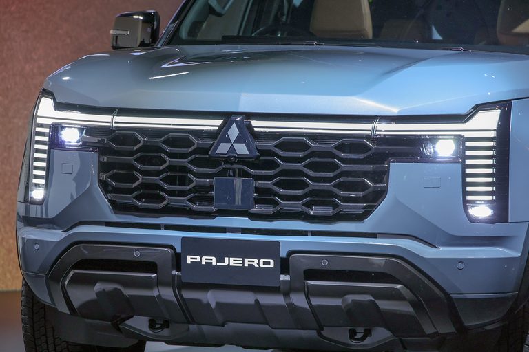【2026年10月最新】アウトランダー35万円、CX-80は33万円！ 新型パジェロの値引きは可能？ 人気SUV38車種の値引き額・納期を比較