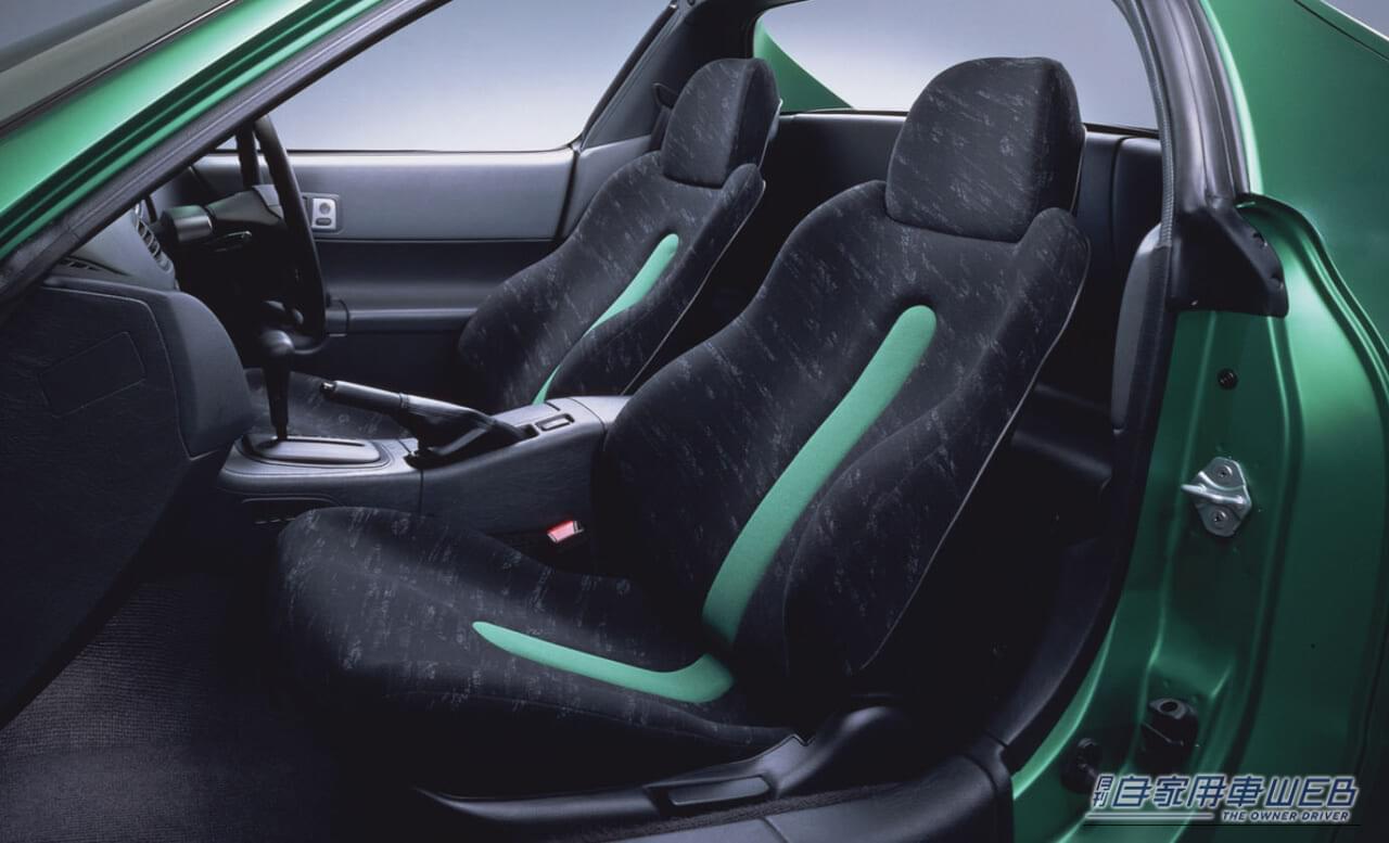 3代目 ＣＲ-Ｘデルソル（シート）｜【名車の光と影】時代に抗う“変身”は正解だったのか？ 軽量スポーツの異端児『ホンダCR-X＆CR-Z』