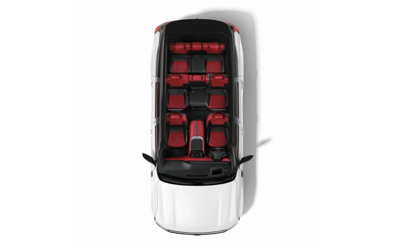 パトロール　３列、座席は８席｜日産「パトロール」が日本導入へ！ ランクル300より全長20cm以上長い大型SUVはどんなクルマ？ 3.5L V6ツインターボで700Nmを発揮