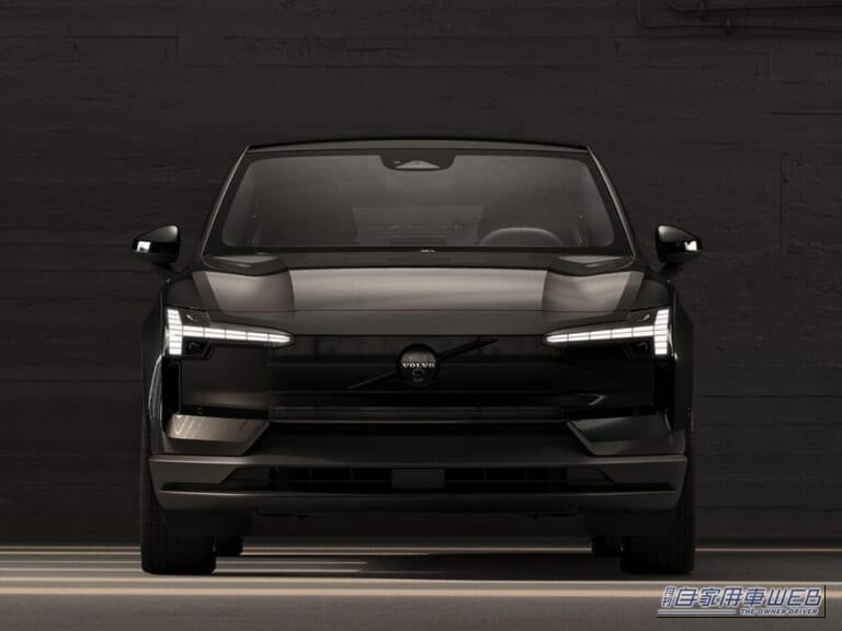 特別限定車「EX30 Ultra P5 Long Range Electric Black Edition」|エンブレムまで真っ黒!見事なまでのフルブラックがいい感じ。ボルボのコンパクトEV「EX30ブラックエディション」限定150台で発売