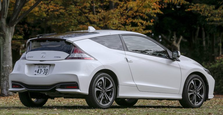 4代目 CR-Z(後)|【名車の光と影】時代に抗う“変身”は正解だったのか? 軽量スポーツの異端児『ホンダCR-X&CR-Z』