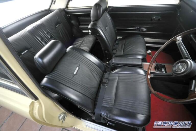 1970年式の「ダットサン・ブルーバード 2ドアクーペ 1600SSS」の室内、シート｜「国産車のデザインを根底から変えた…」時代を先取ったスーパーソニックラインが印象的な60年前の日産車。海外でも評価が高かった大ヒットモデル［ダットサン・ブルーバード（510型）］